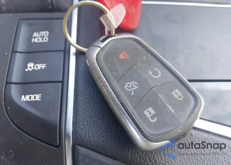 2017 Cadillac Ct6 Luxury z USA, uszkodzony, nr VIN 1G6KD5RS2HU135857